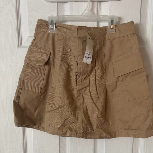 NWT Tasha Cargo Mini Skirt - ORIGINALLY 48.00 - AT LOWEST SUGGESTED LISTING - Picture 1 of 4